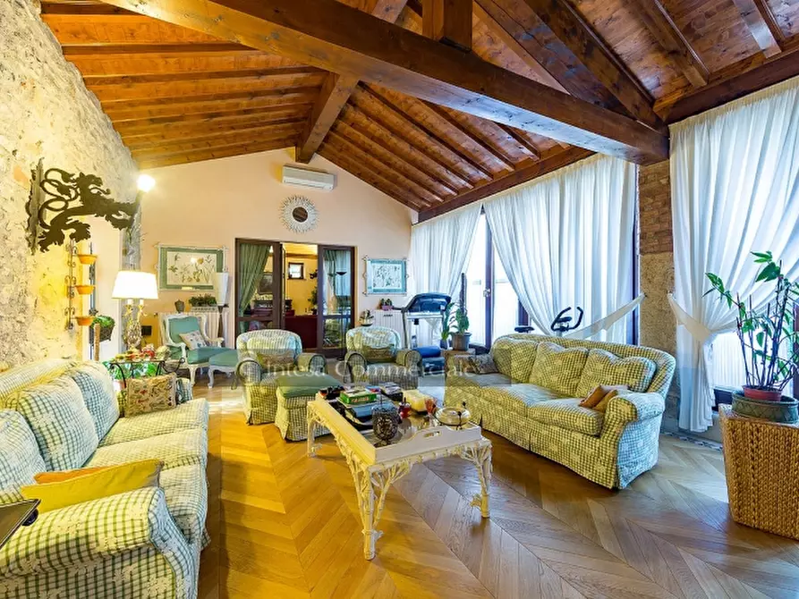 Immagine 9 di Appartamento in vendita  a Brescia