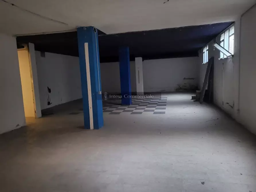 Immagine 6 di Magazzino in affitto  in VIA LAMARMORA a Brescia