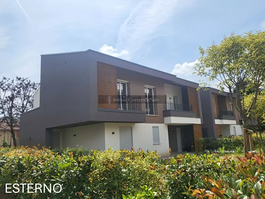 Immagine 10 di Appartamento in vendita  a Collebeato