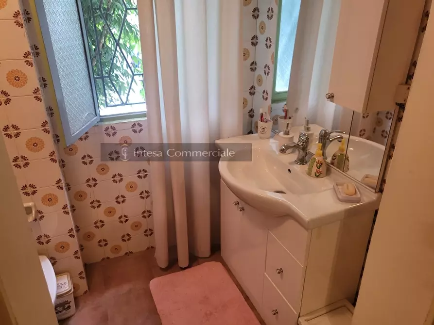 Immagine 17 di Appartamento in vendita  a Botticino