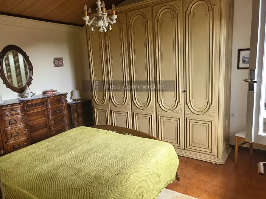 Immagine 30 di Appartamento in vendita  a Botticino