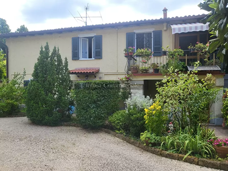 Immagine 5 di Appartamento in vendita  a Botticino