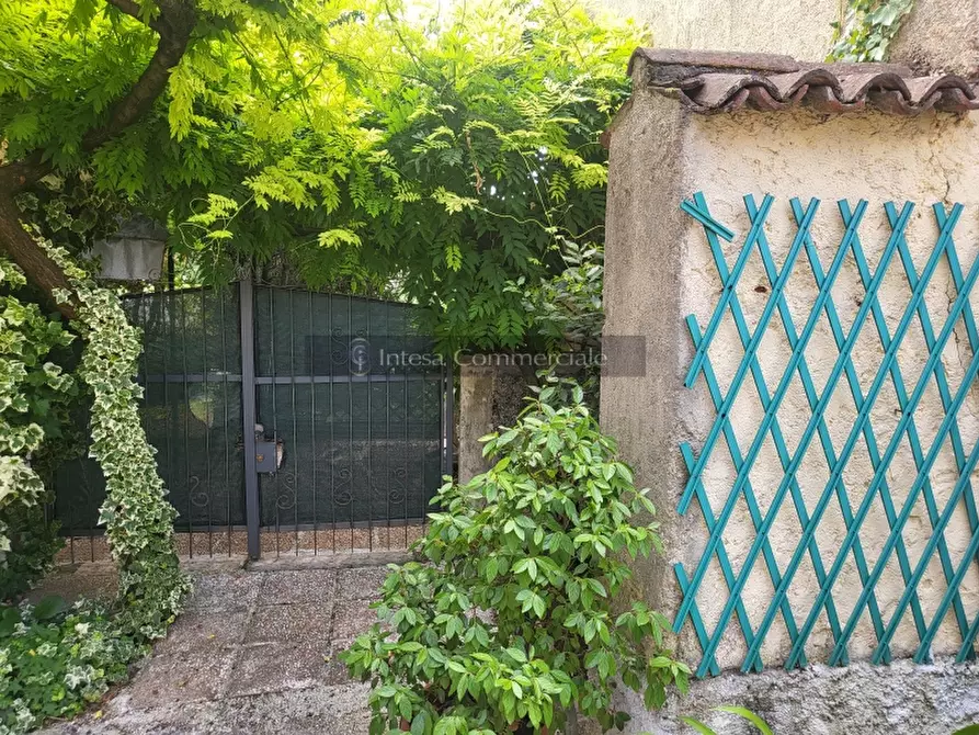 Immagine 8 di Appartamento in vendita  a Botticino