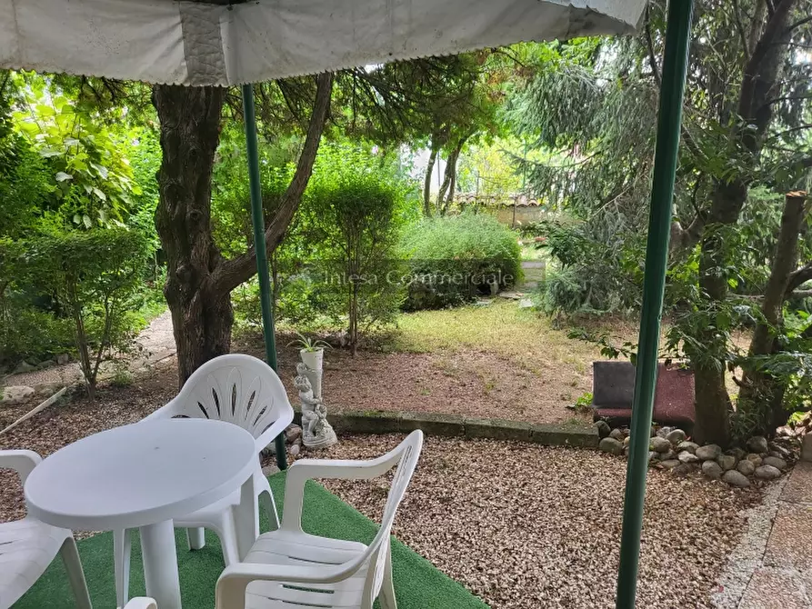 Immagine 9 di Appartamento in vendita  a Botticino