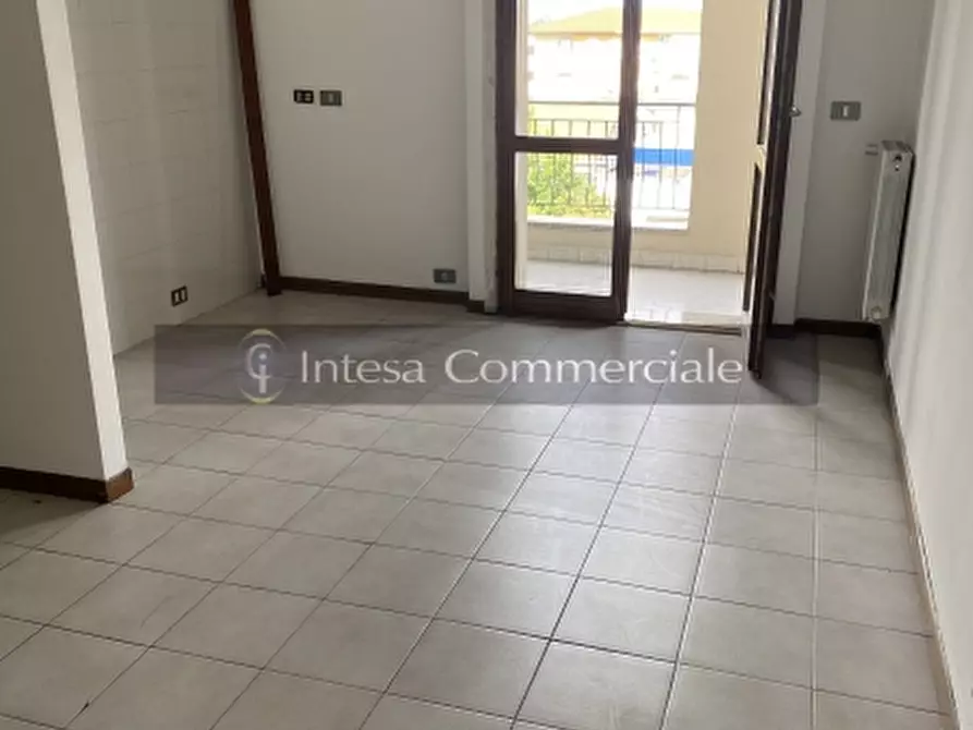 Immagine 2 di Appartamento in vendita  a Brescia