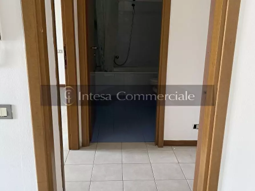 Immagine 6 di Appartamento in vendita  a Brescia