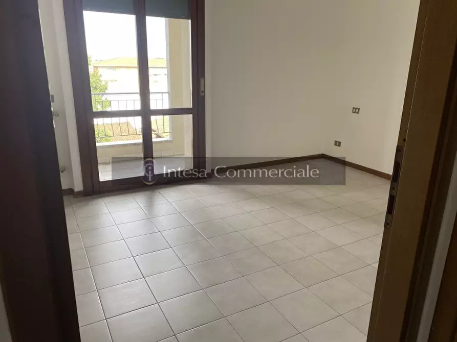 Immagine 7 di Appartamento in vendita  a Brescia