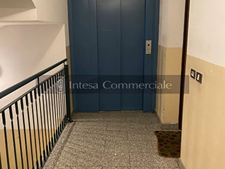 Immagine 9 di Appartamento in vendita  a Brescia