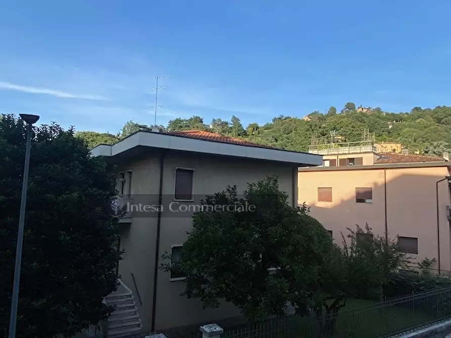 Immagine 12 di Appartamento in vendita  a Brescia