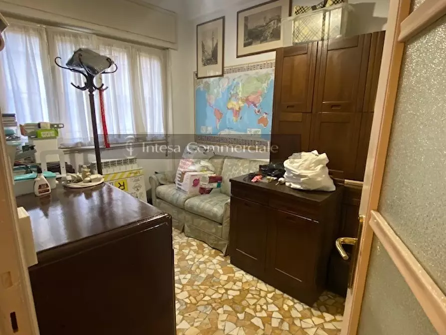 Immagine 5 di Ufficio in vendita  a Brescia