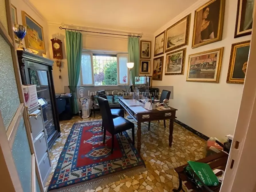 Immagine 2 di Ufficio in vendita  a Brescia