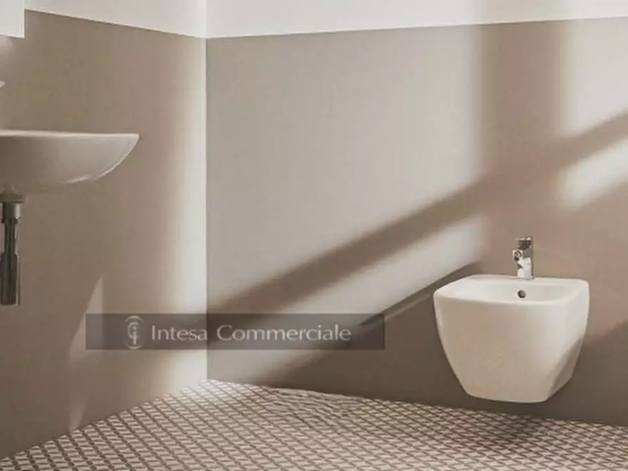 Immagine 10 di Appartamento in vendita  in VIA NENNI a Brescia