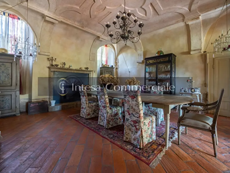 Immagine 2 di Palazzo in vendita  in BOVEZZO a Brescia