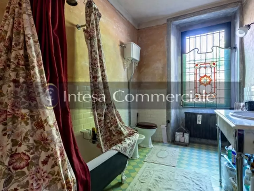 Immagine 14 di Palazzo in vendita  in BOVEZZO a Brescia