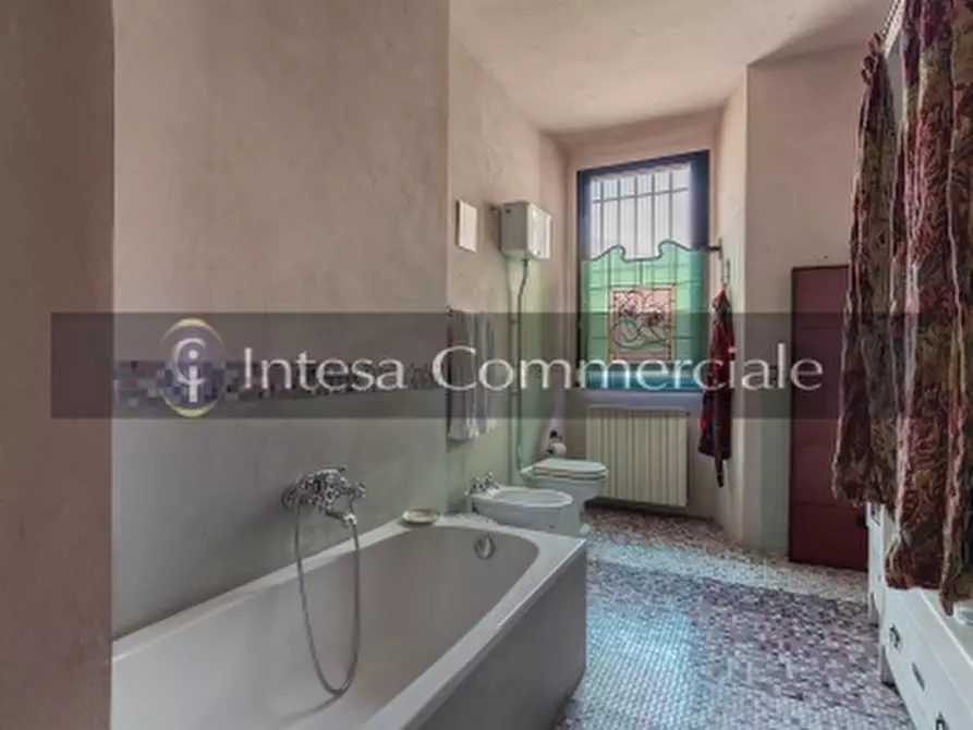 Immagine 23 di Palazzo in vendita  in BOVEZZO a Brescia