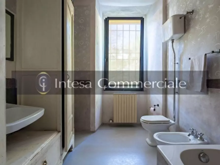 Immagine 24 di Palazzo in vendita  in BOVEZZO a Brescia