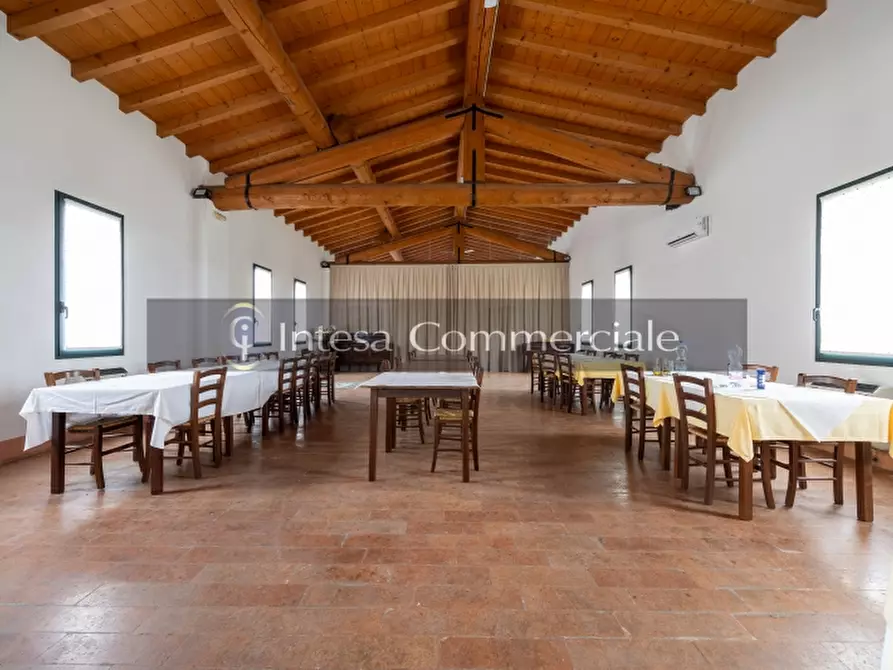Immagine 18 di Palazzo in vendita  in VIA CASCINA VALLATE SERA a Verolanuova
