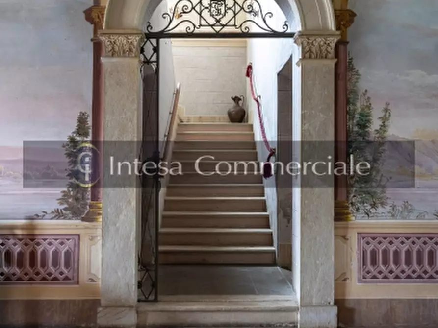 Immagine 12 di Palazzo in vendita  in VIA CASCINA VALLATE SERA a Verolanuova