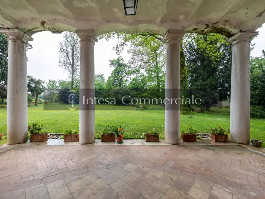 Immagine 15 di Palazzo in vendita  in VIA CASCINA VALLATE SERA a Verolanuova