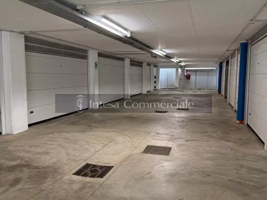 Immagine 22 di Appartamento in vendita  in VIA BISSOLATI a Brescia