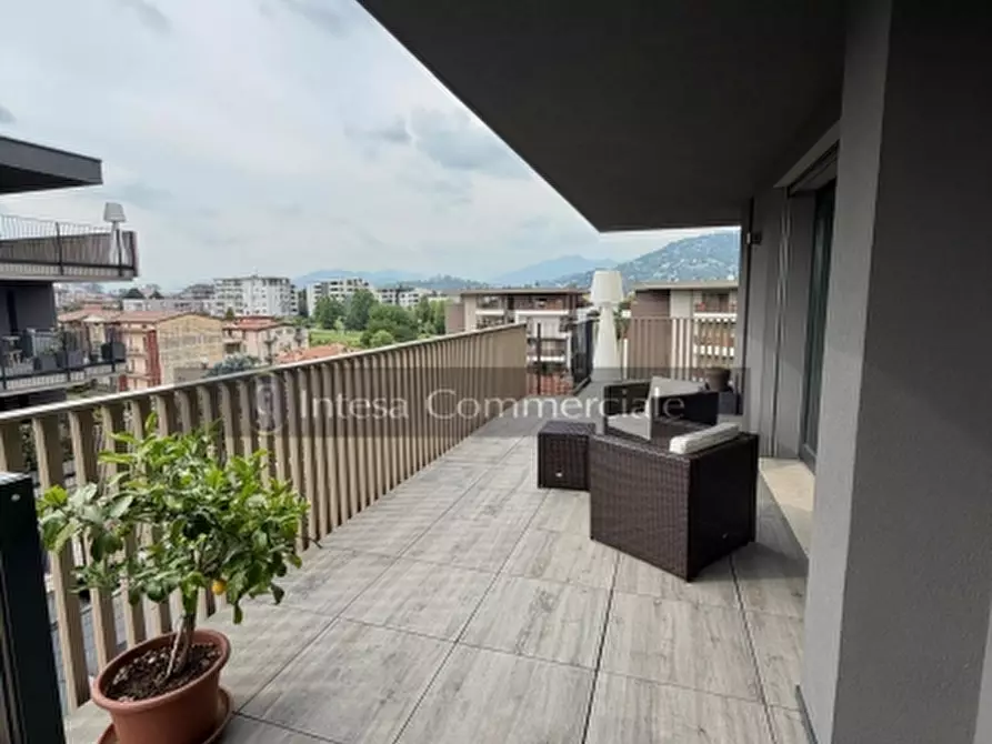 Immagine 7 di Appartamento in vendita  in VIA BISSOLATI a Brescia