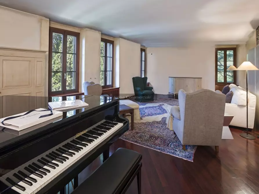 Immagine 30 di Villa in vendita  a Brescia