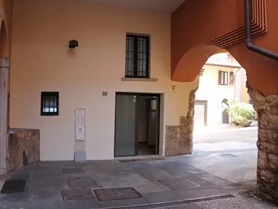 Immagine 1 di Ufficio in vendita  a Brescia