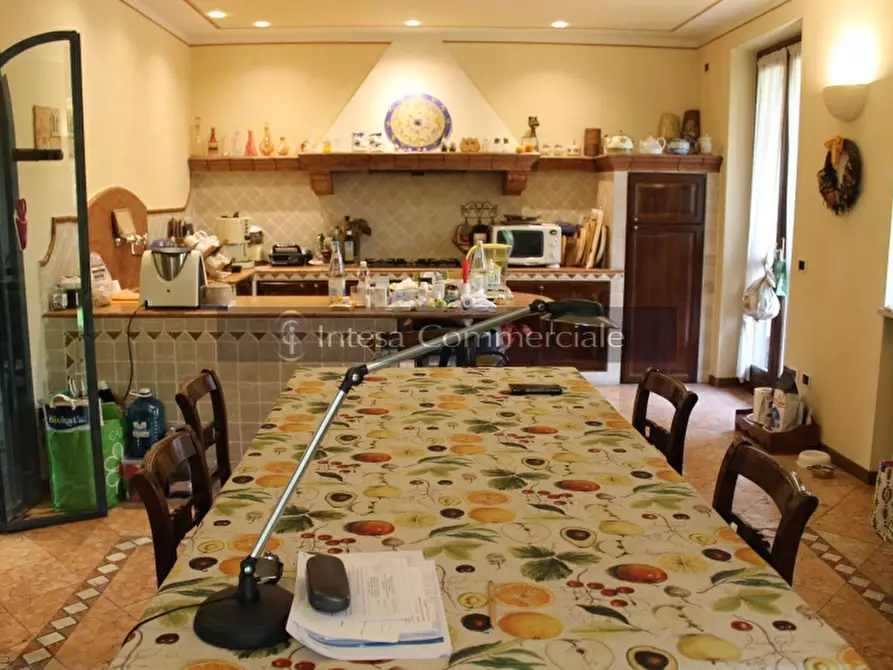 Immagine 11 di Villa in vendita  a Concesio