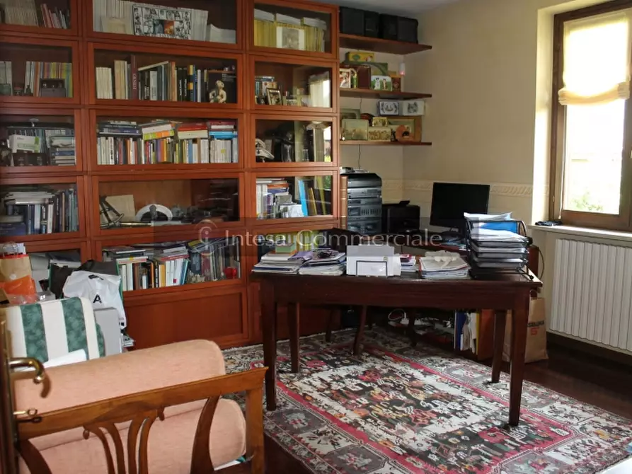 Immagine 16 di Villa in vendita  a Concesio