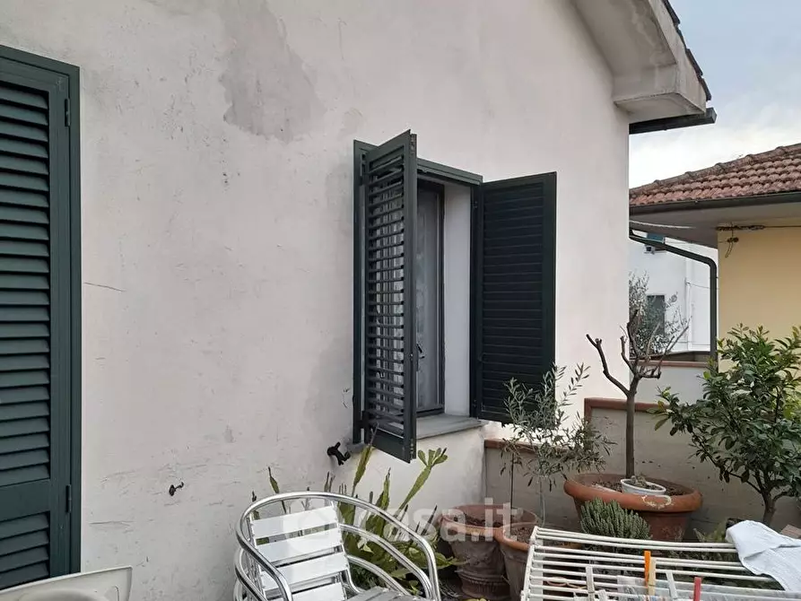 Immagine 6 di Casa indipendente in vendita  a Pistoia