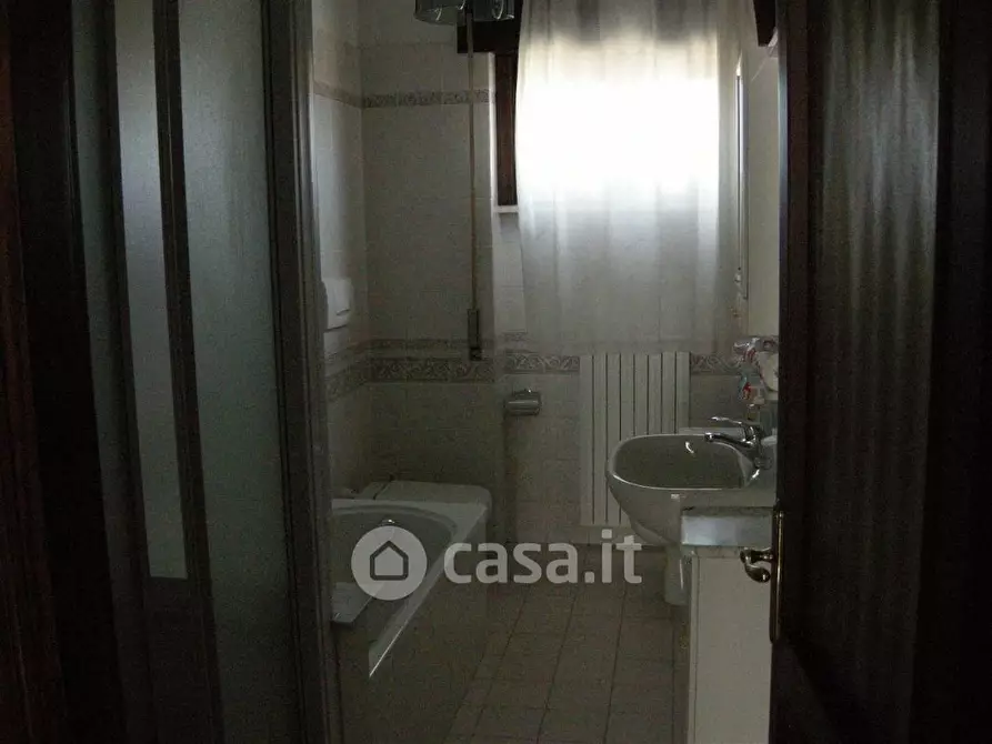 Immagine 8 di Appartamento in vendita  a Pistoia