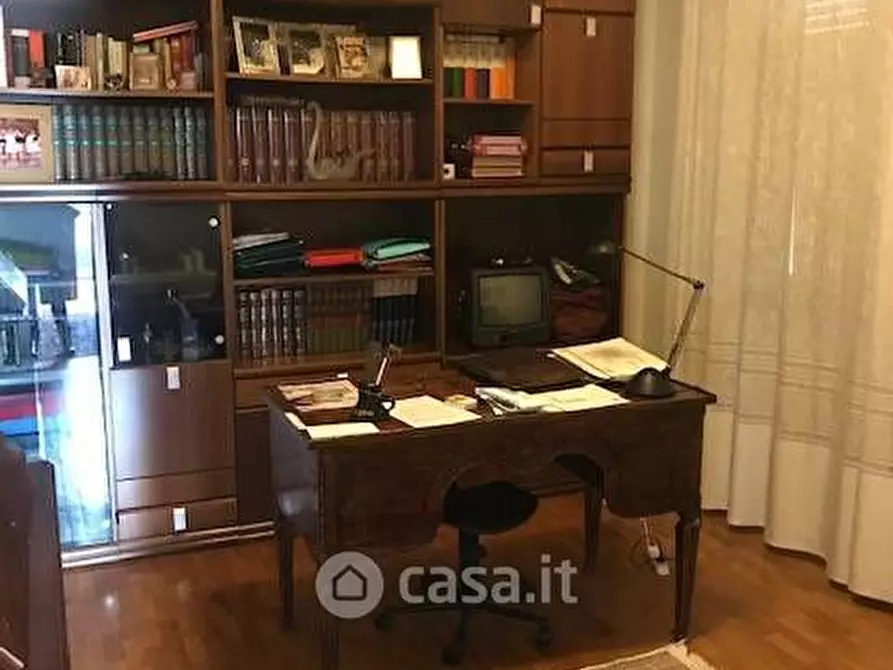Immagine 7 di Villa in vendita  a Pistoia
