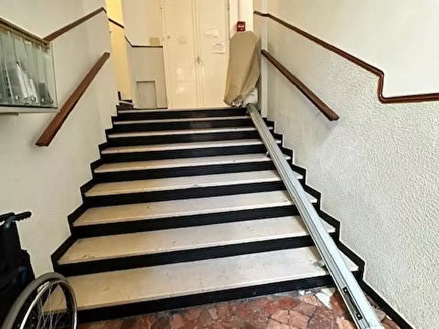 Immagine 16 di Appartamento in vendita  a Loano