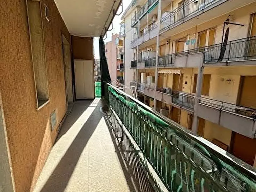 Immagine 17 di Appartamento in vendita  a Loano