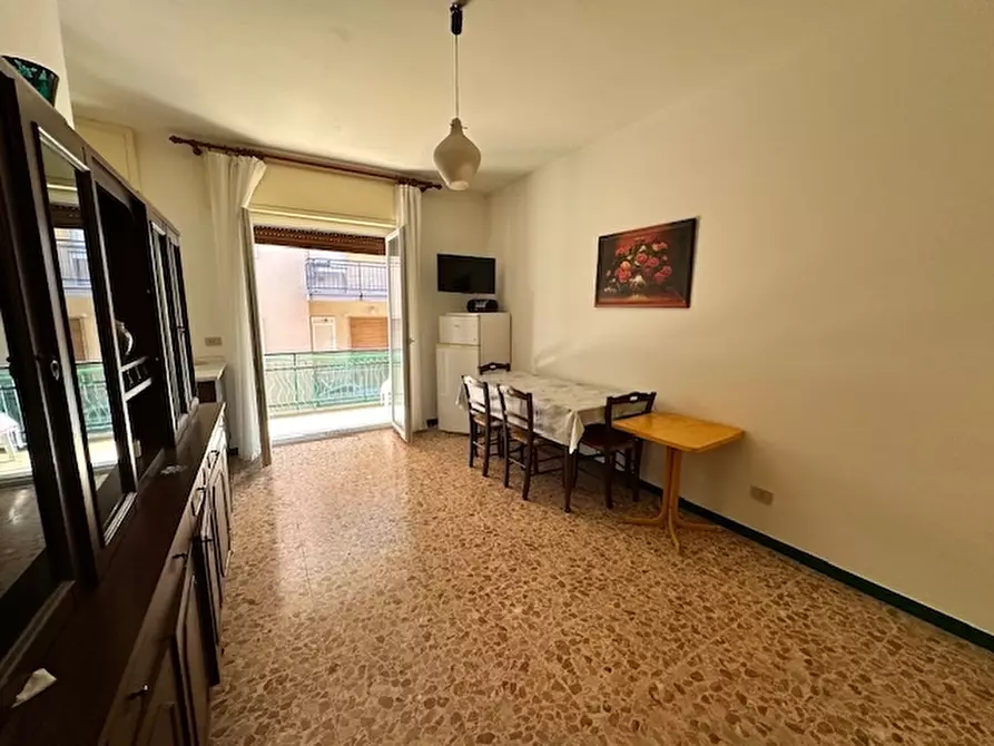 Immagine 24 di Appartamento in vendita  a Loano