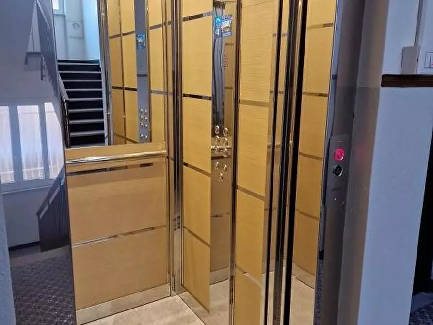 Immagine 6 di Appartamento in vendita  a Loano