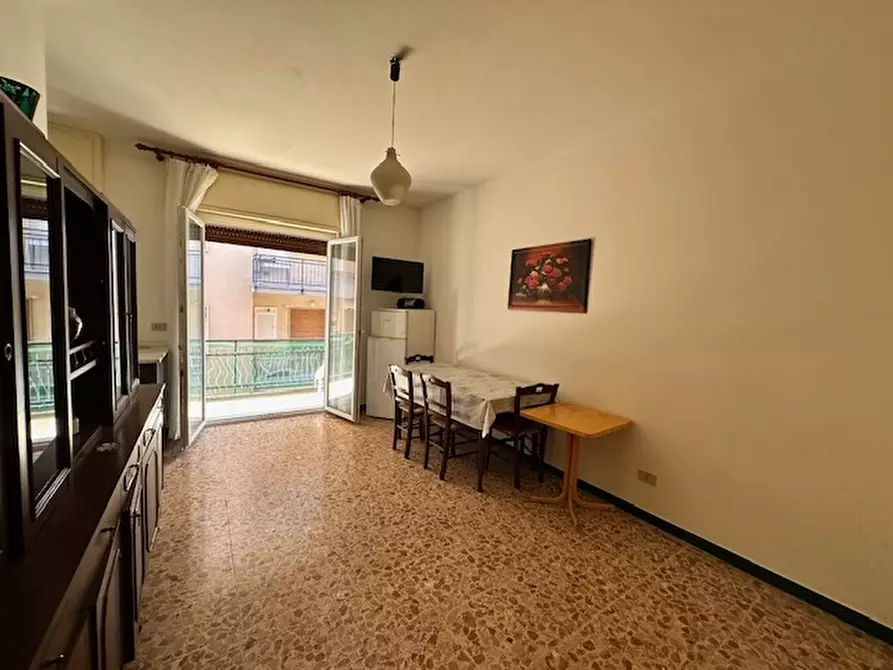 Immagine 30 di Appartamento in vendita  a Loano