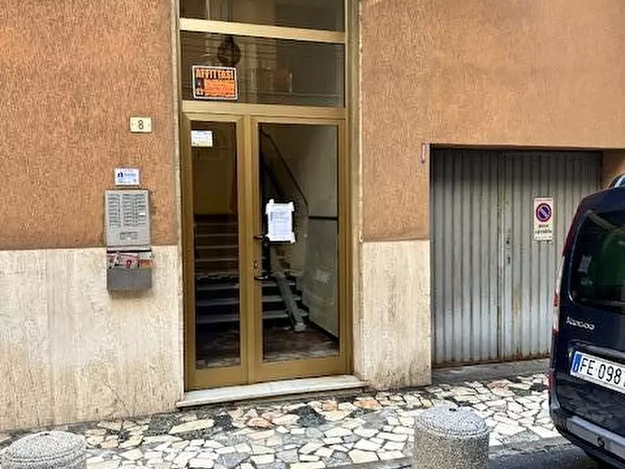 Immagine 36 di Appartamento in vendita  a Loano