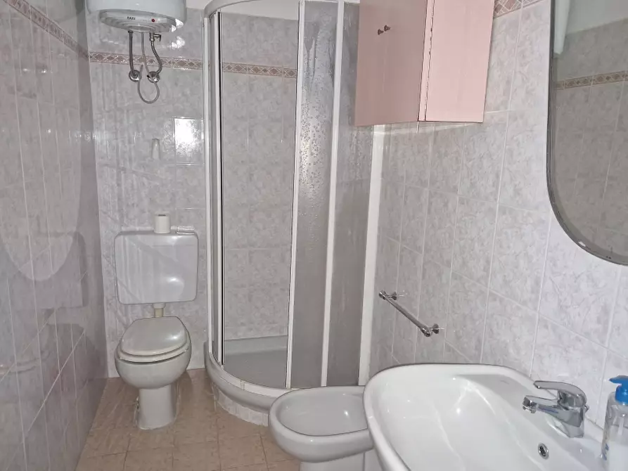 Immagine 8 di Appartamento in vendita  a Loano