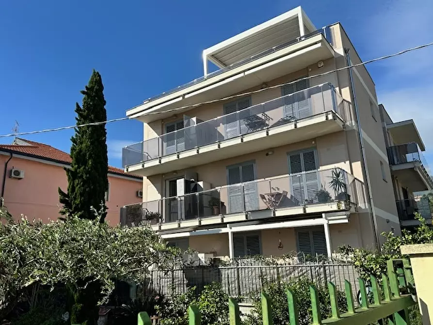 Immagine 14 di Appartamento in vendita  in VIA SANT'ISIDORO 3 a Loano