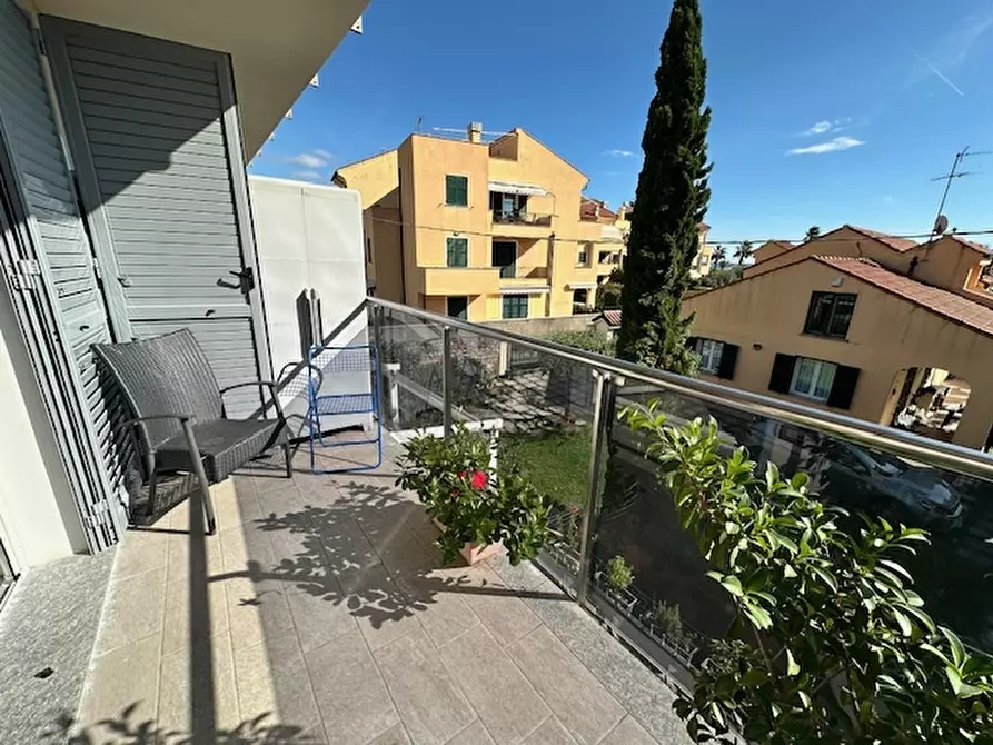 Immagine 18 di Appartamento in vendita  in VIA SANT'ISIDORO 3 a Loano