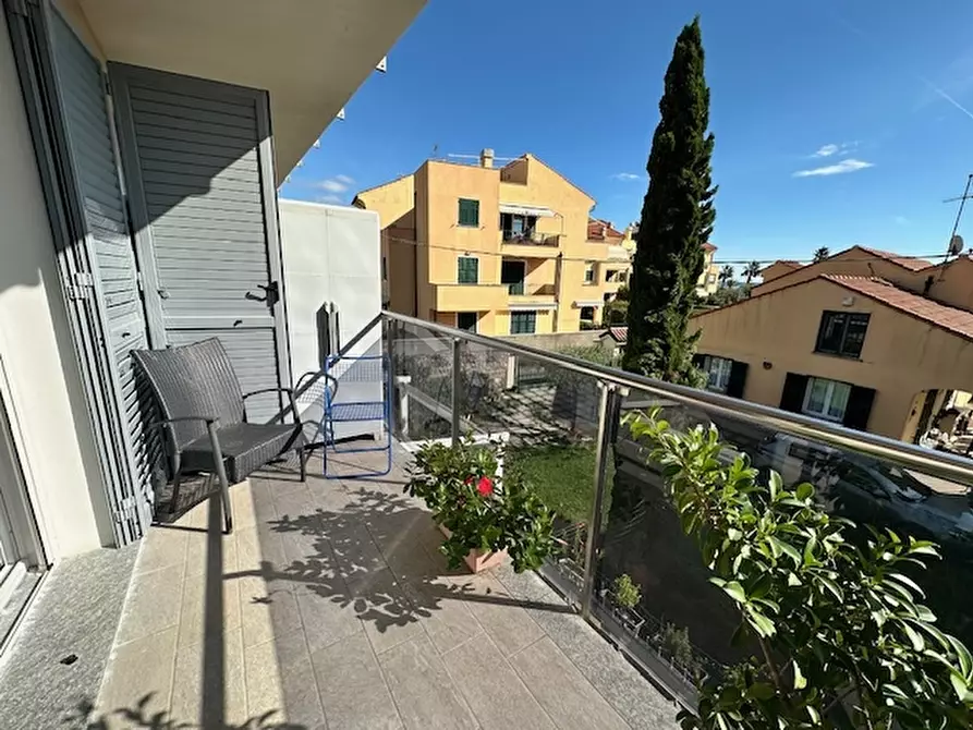 Immagine 19 di Appartamento in vendita  in VIA SANT'ISIDORO 3 a Loano