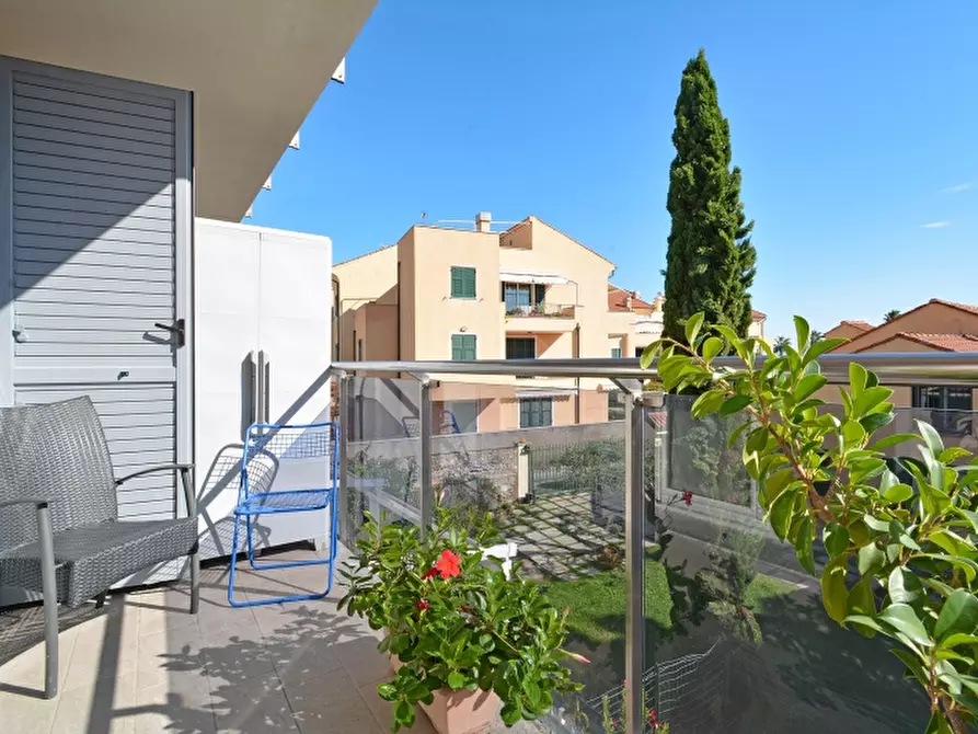 Immagine 37 di Appartamento in vendita  in VIA SANT'ISIDORO 3 a Loano