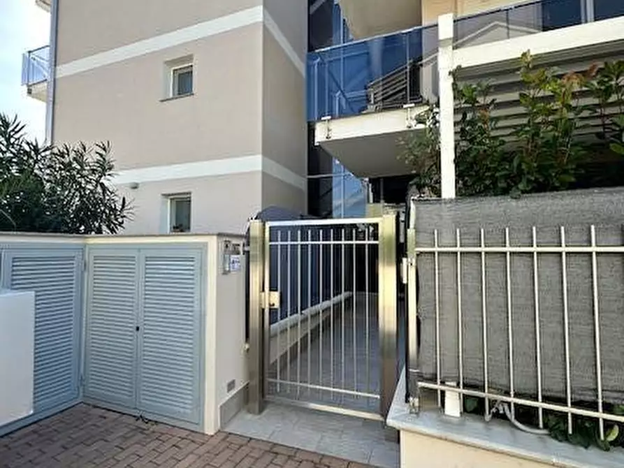 Immagine 10 di Appartamento in vendita  in VIA SANT'ISIDORO 3 a Loano