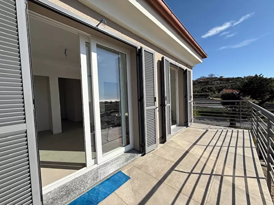 Immagine 13 di Appartamento in vendita  a Loano