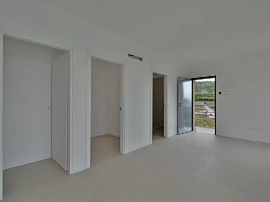 Immagine 28 di Appartamento in vendita  a Loano