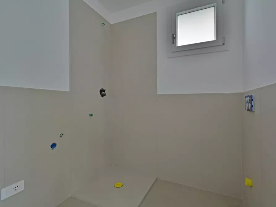 Immagine 30 di Appartamento in vendita  a Loano