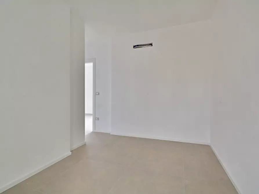 Immagine 34 di Appartamento in vendita  a Loano