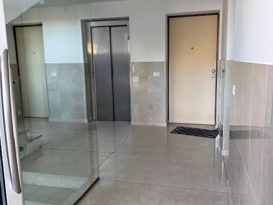 Immagine 22 di Appartamento in vendita  a Loano