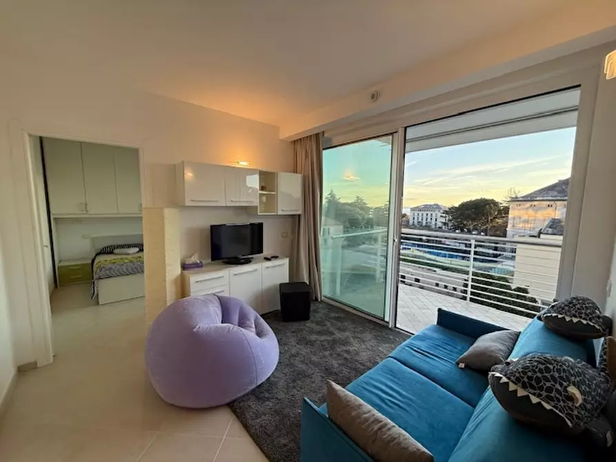 Immagine 25 di Appartamento in vendita  a Loano